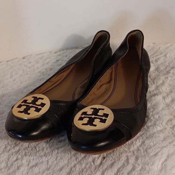Tory Burch Minnie Captoe Leather Ballet Flats - Picture 1 of 8